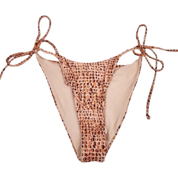 L*Space Lennox Classic Bikini Bottom Wild Bunch Pattern NWT Size M - Picture 3 of 8